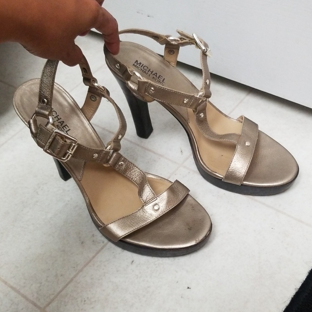 MICHAEL KORS leather strappy high heel sandals MK